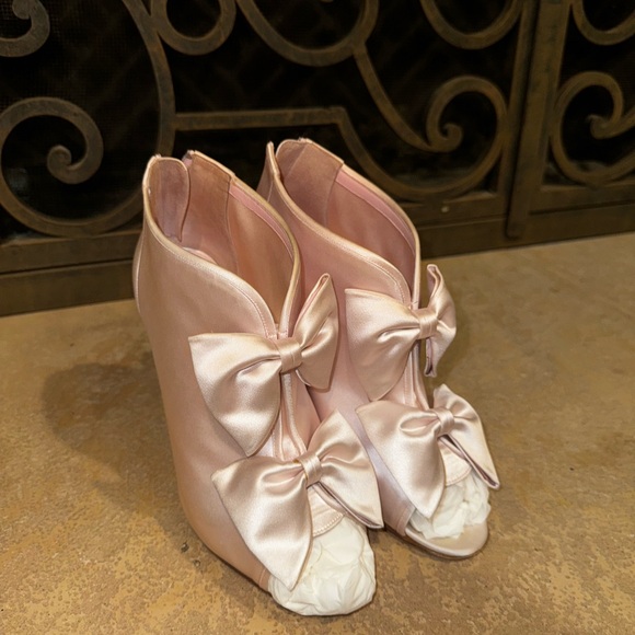 CHANEL Shoes - Vintage Chanel Pink Satin Bow Ankle Boots